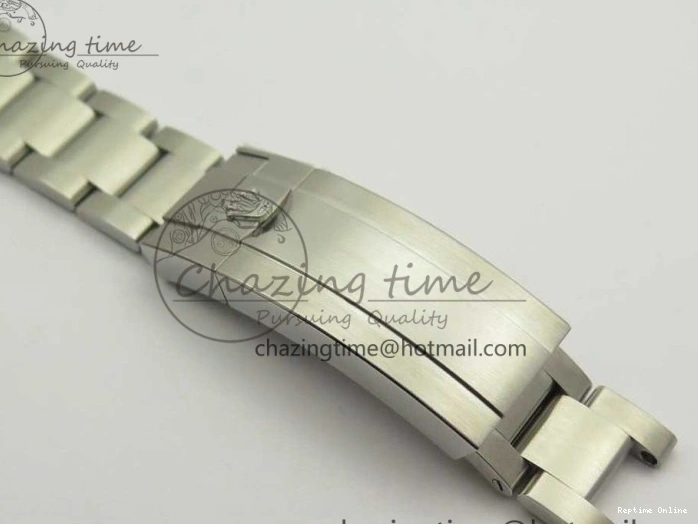 0504 GoAnywhere Submariner Black Diamond Bezel SS GSF Best Edition Black Dial On SS Bracelet A 3270